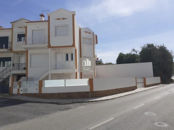 Moradia T3 para Venda em Ericeira