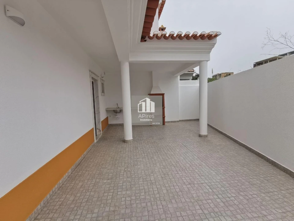 Moradia T3 para Venda em Ericeira Foto 29