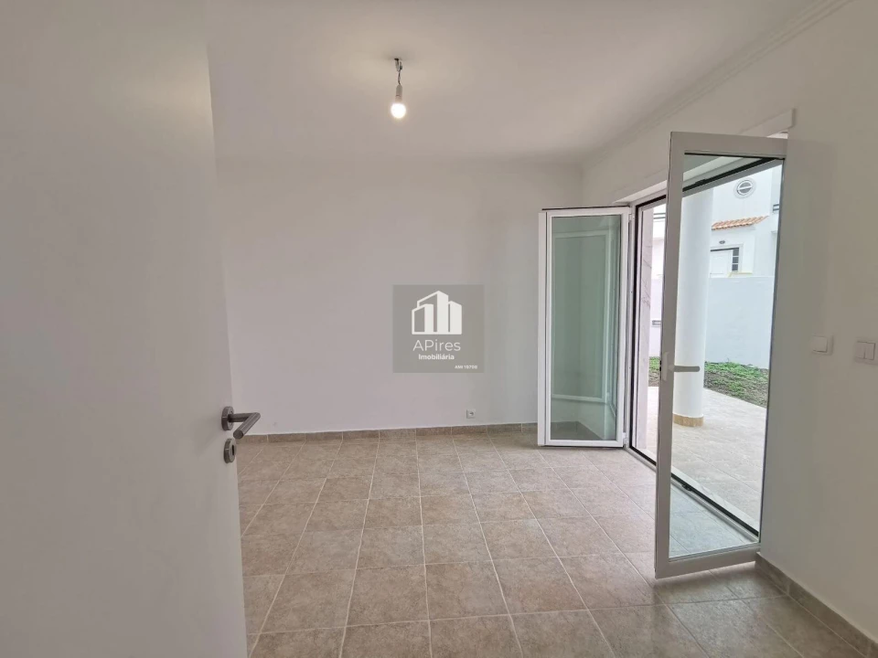 Moradia T3 para Venda em Ericeira Foto 16