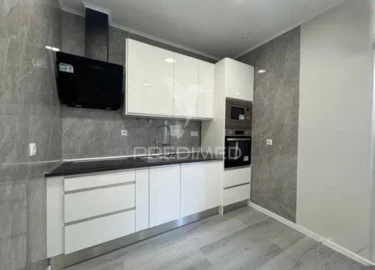 Apartamento T1 para Venda em Venteira