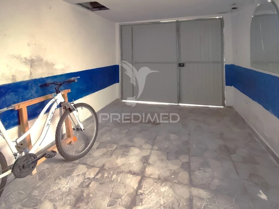 Moradia T3 para Venda em Atalaia Foto 1
