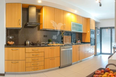 Apartamento T4 para Venda em Abrantes (São Vicente e São João) e Alferrarede