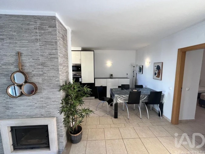 Moradia T2 para Venda em Guia Foto 25