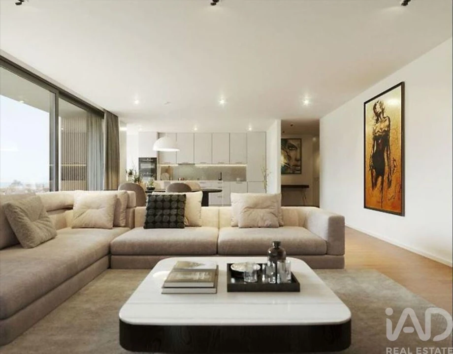 Apartamento T3 para Venda em Arcozelo Foto 2