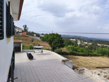 Moradia T5 para Venda em Semide e Rio Vide