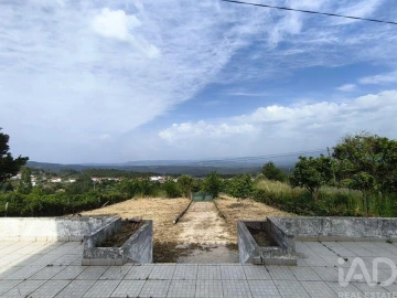 Moradia T5 para Venda em Semide e Rio Vide