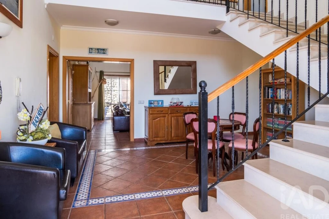 Moradia T4 para Venda em Albufeira e Olhos de Água Foto 11