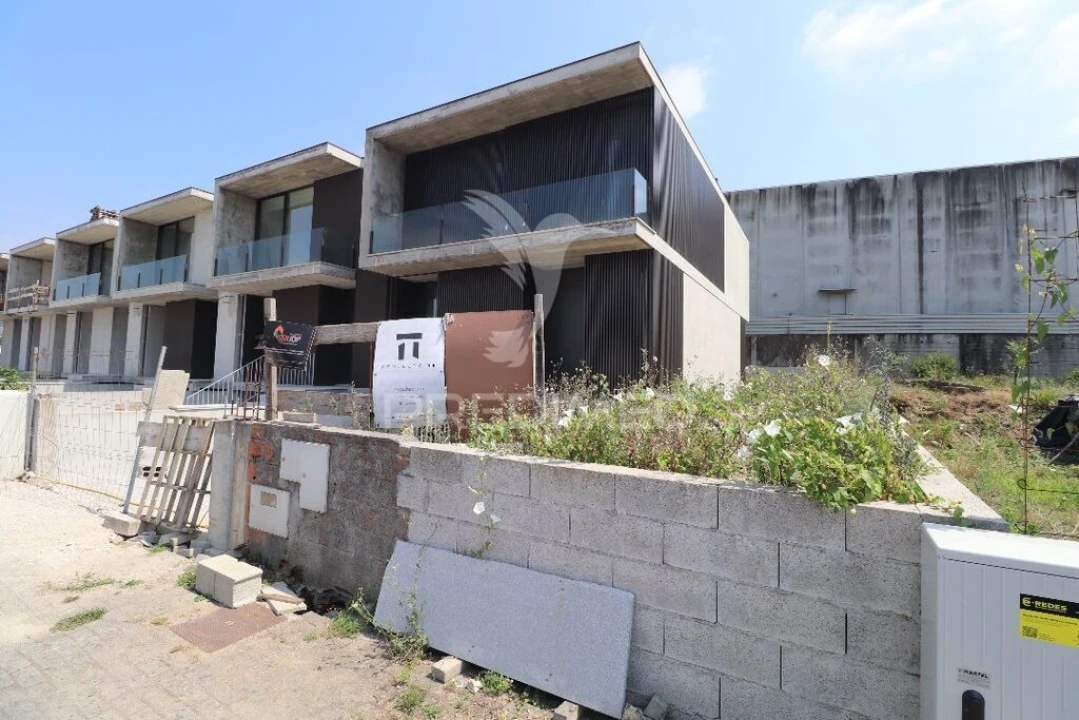 Moradia T3 para Venda em Merelim (São Pedro) e Frossos Foto 7
