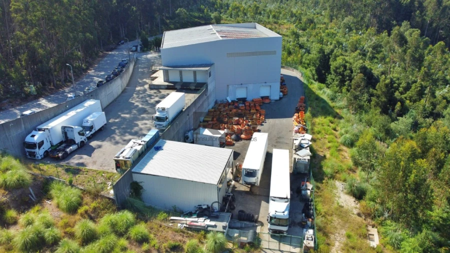 Armazém para Arrendamento em Sandim, Olival, Lever e Crestuma Foto 2