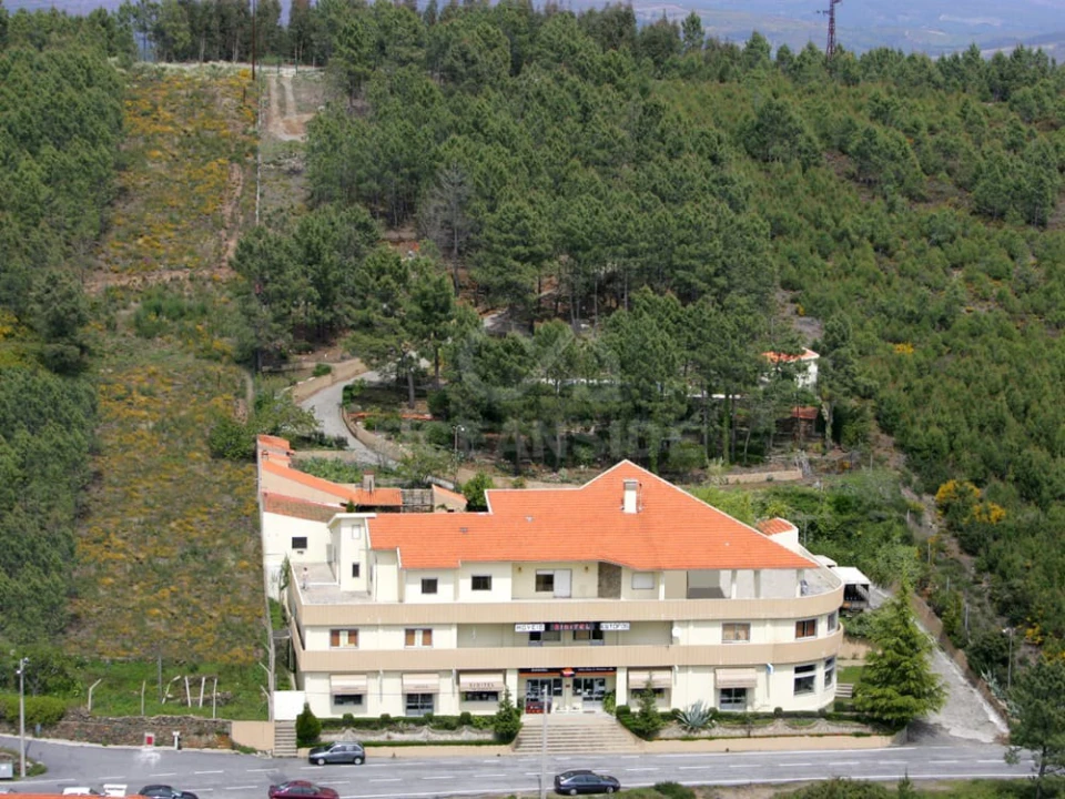 Quinta T6 para Venda em Aldeia de São Francisco de Assis Foto 2