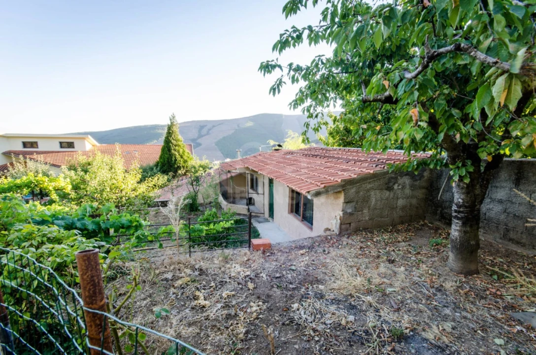 Quinta T6 para Venda em Aldeia de São Francisco de Assis Foto 4