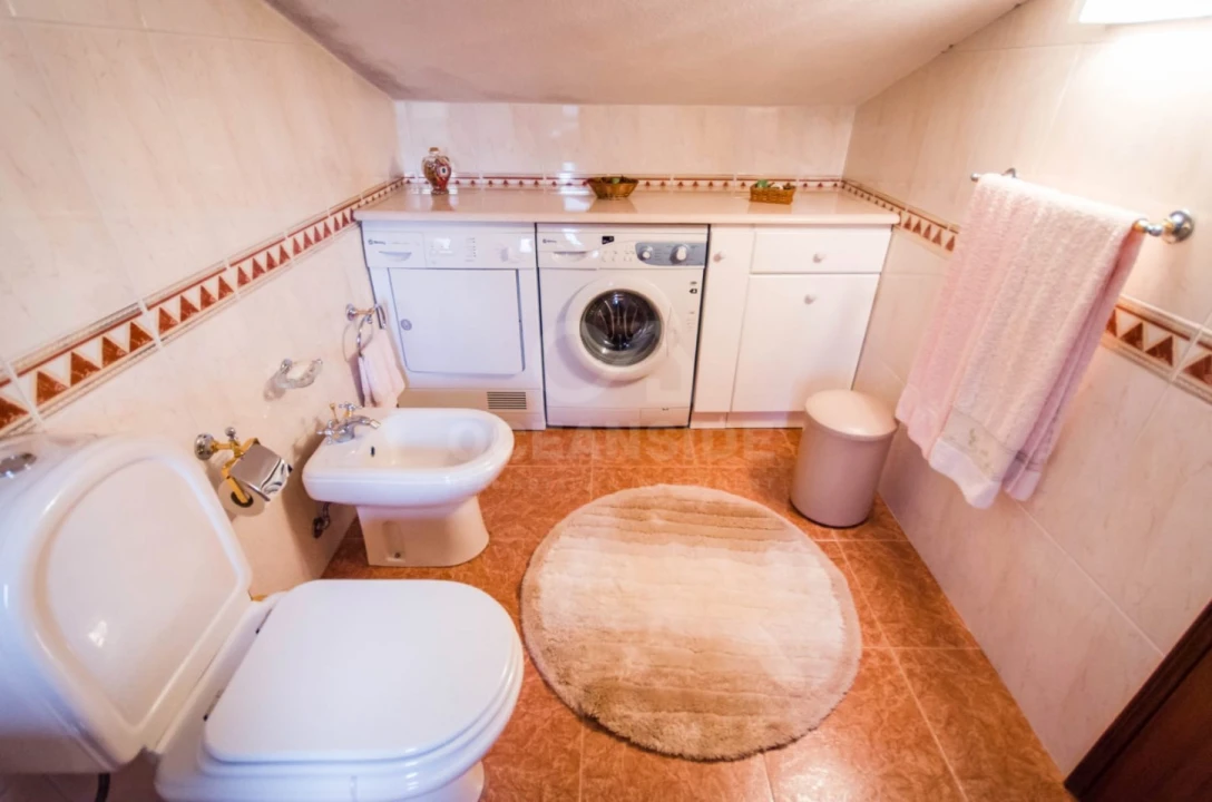Quinta T6 para Venda em Aldeia de São Francisco de Assis Foto 40