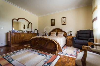 Quinta T6 para Venda em Aldeia de São Francisco de Assis