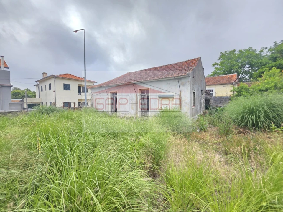 Moradia T2 para Venda em Madalena Foto 4