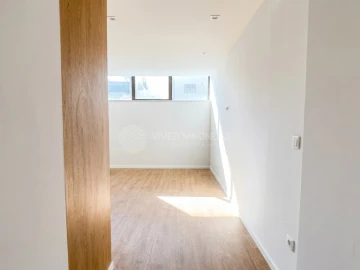 Apartamento T3 para Venda em Santo Tirso, Couto (Santa Cristina e São Miguel) e Burgães