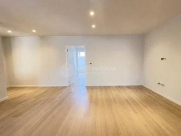 Apartamento T3 para Venda em Santo Tirso, Couto (Santa Cristina e São Miguel) e Burgães