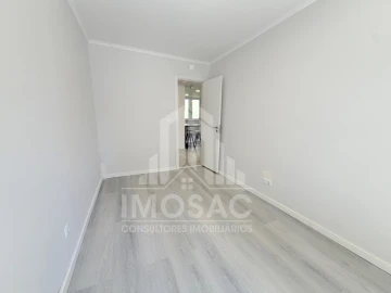 Apartamento T2 para Venda em Benfica