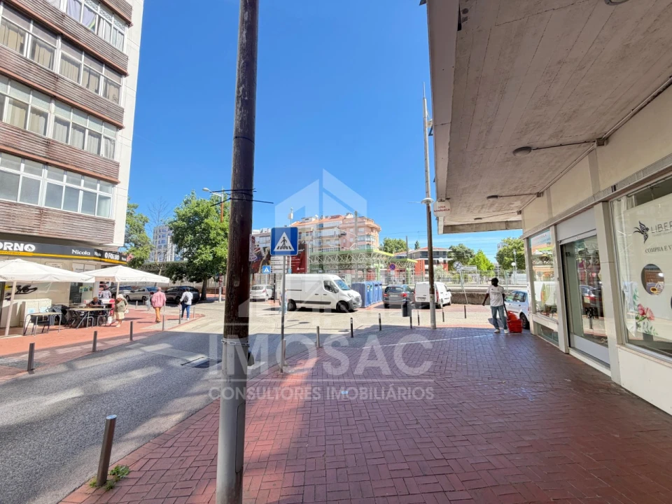 Apartamento T1 para Venda em Venteira Foto 17