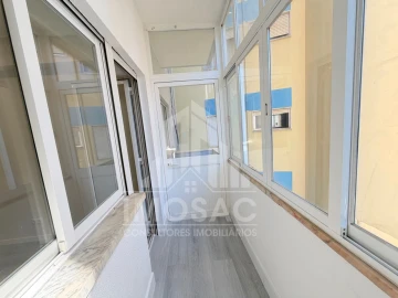 Apartamento T1 para Venda em Venteira