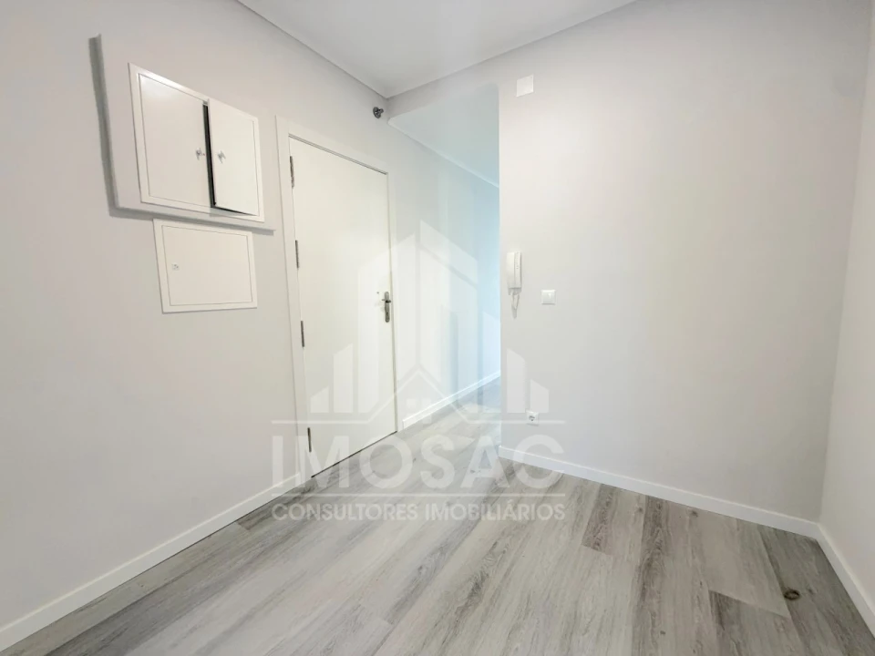 Apartamento T2 para Venda em Oeiras e São Julião da Barra, Paço de Arcos e Caxias Foto 14