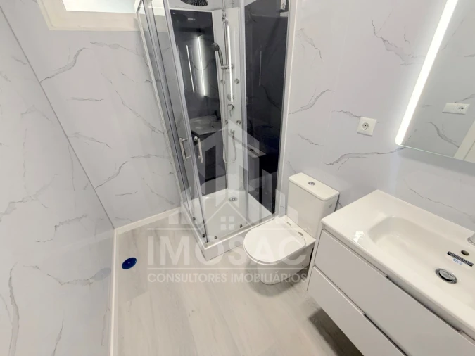 Apartamento T2 para Venda em Oeiras e São Julião da Barra, Paço de Arcos e Caxias Foto 23