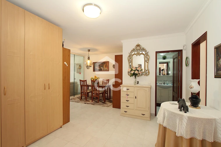 Apartamento T2 para Venda em Armação de Pera Foto 7