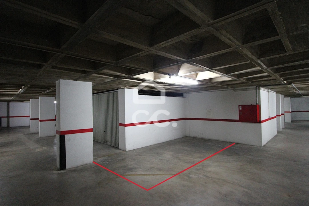 Apartamento T2 para Venda em Armação de Pera Foto 16