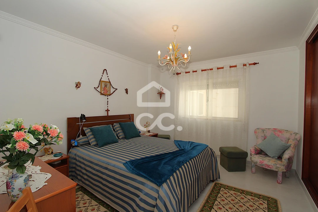 Apartamento T2 para Venda em Armação de Pera Foto 9