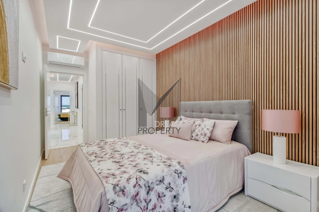 Apartamento T3 para Venda em Quarteira Foto 13