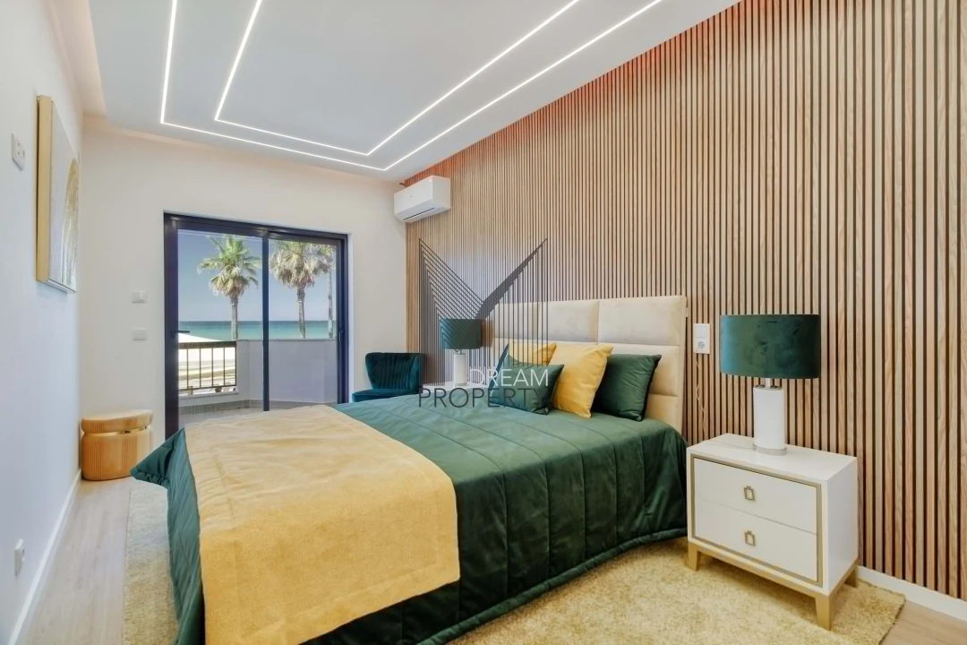 Apartamento T3 para Venda em Quarteira Foto 17