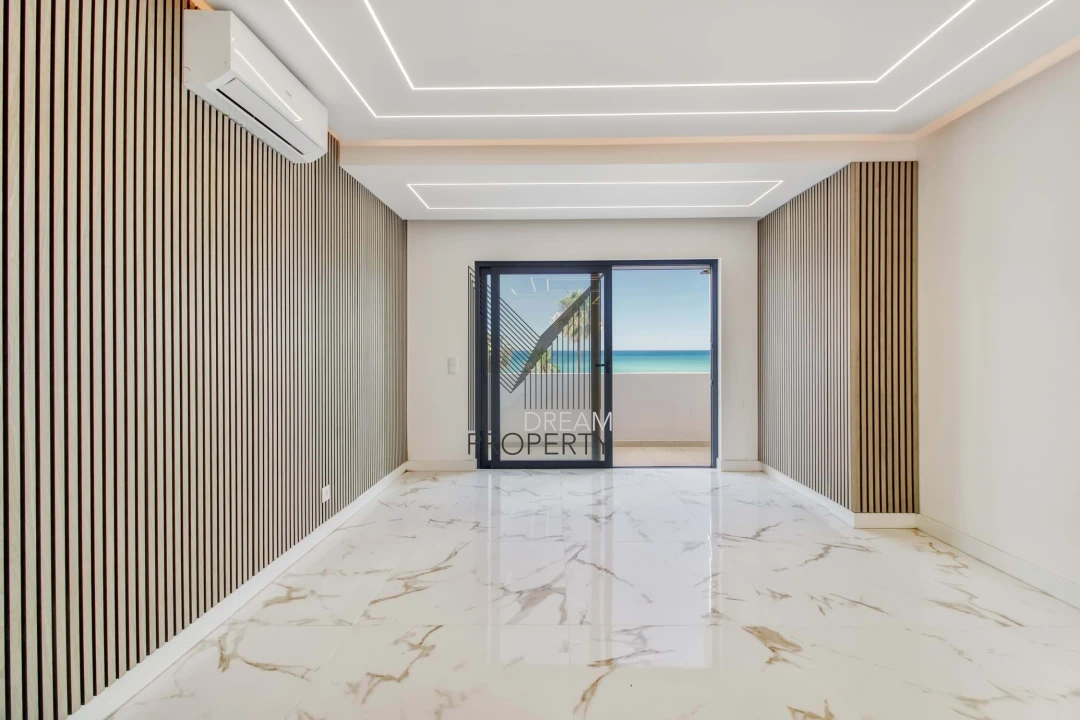 Apartamento T2 para Venda em Quarteira Foto 7