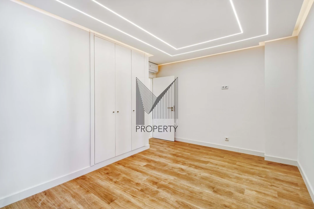 Apartamento T2 para Venda em Quarteira Foto 19