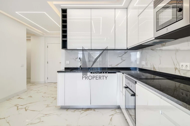 Apartamento T2 para Venda em Quarteira Foto 8