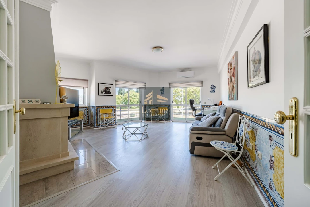 Apartamento T2 para Venda em Baixa da Banheira e Vale da Amoreira Foto 4