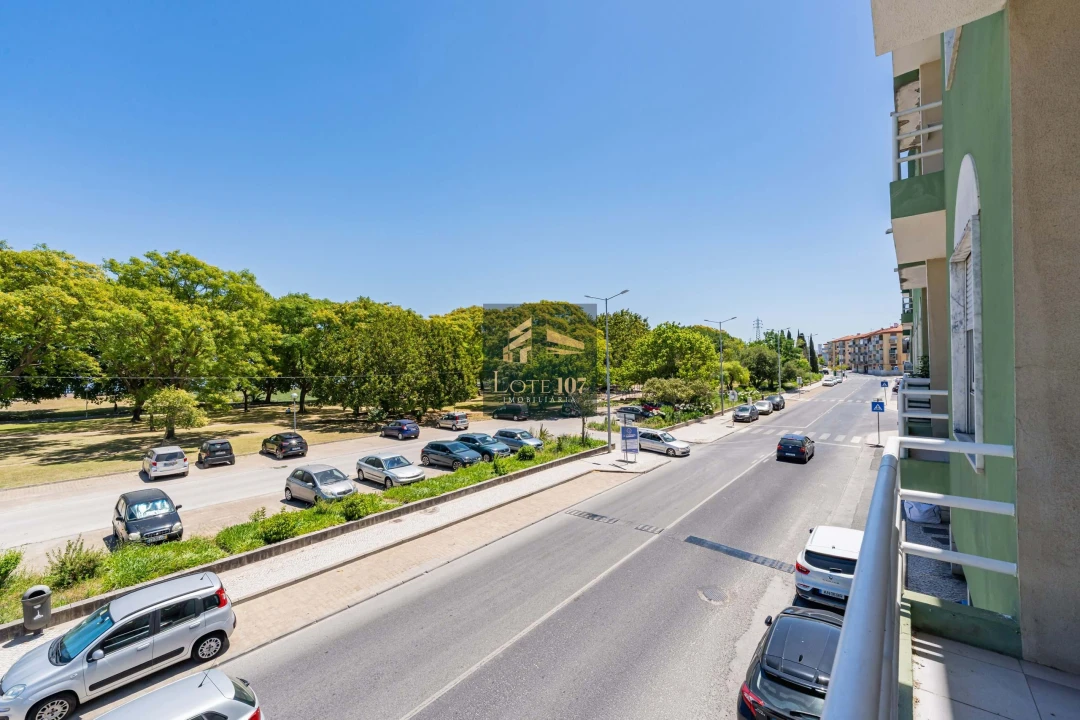 Apartamento T2 para Venda em Baixa da Banheira e Vale da Amoreira Foto 30