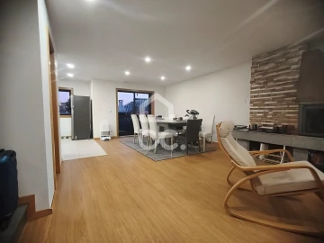 Moradia T4 para Venda em Ermesinde