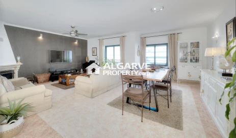 Apartamento T2 para Venda em Faro (Sé e São Pedro)