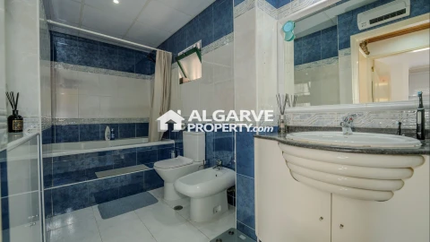 Apartamento T2 para Venda em Faro (Sé e São Pedro)
