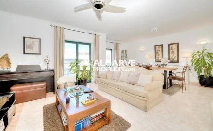 Apartamento T2 para Venda em Faro (Sé e São Pedro)