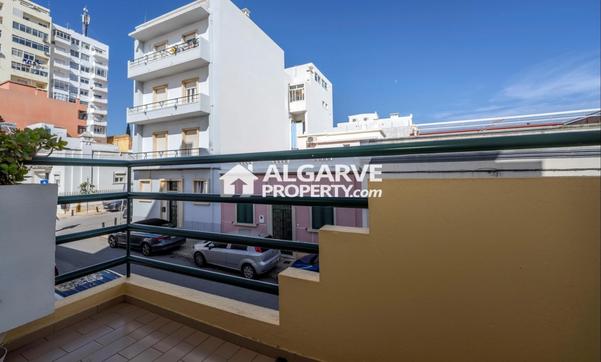 Apartamento T2 para Venda em Faro (Sé e São Pedro) Foto 17