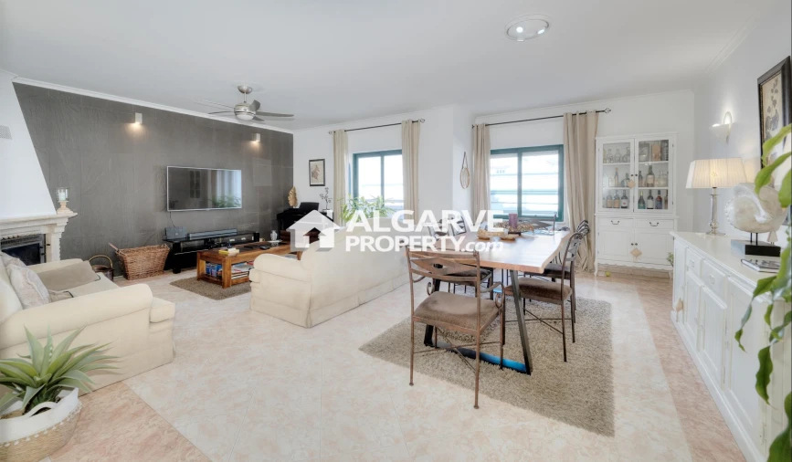 Apartamento T2 para Venda em Faro (Sé e São Pedro) Foto 12