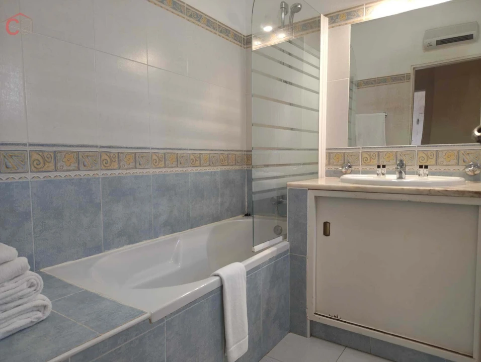 Apartamento T2 para Venda em Lagoa e Carvoeiro Foto 11