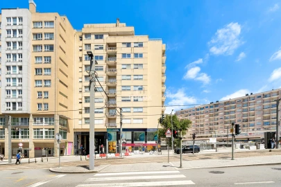 Apartamento T4 para Venda em Santa Marinha e São Pedro da Afurada