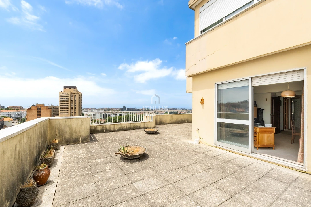 Apartamento T4 para Venda em Santa Marinha e São Pedro da Afurada Foto 8