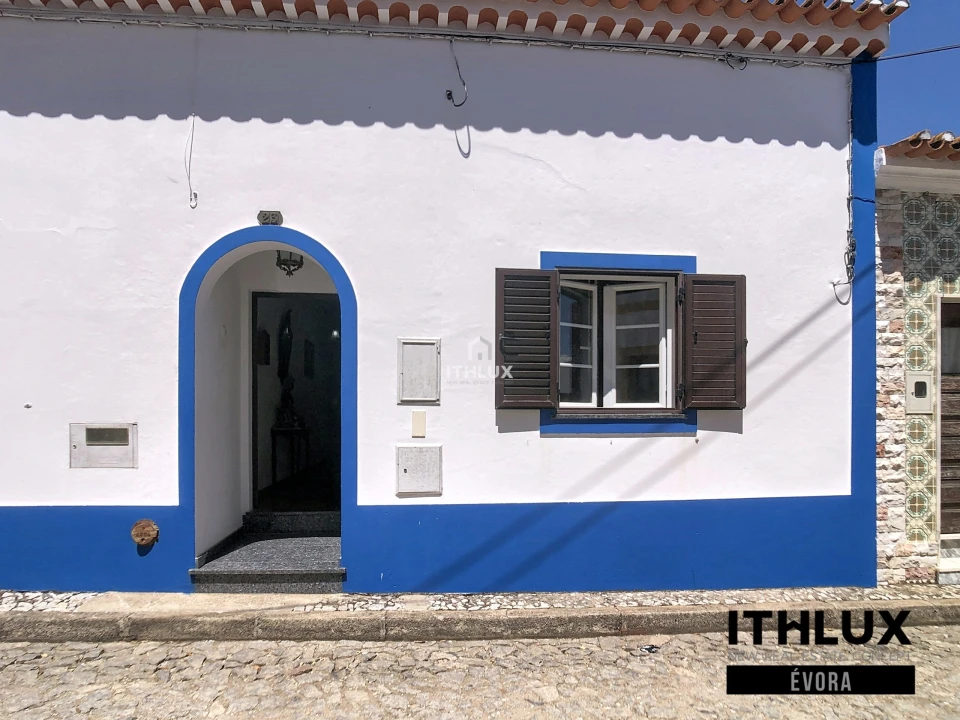 Moradia T2 para Venda em Montoito Foto 1