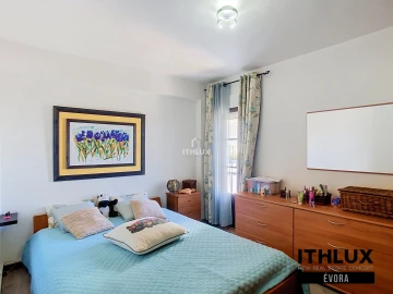 Apartamento T2 para Venda em Malagueira e Horta das Figueiras