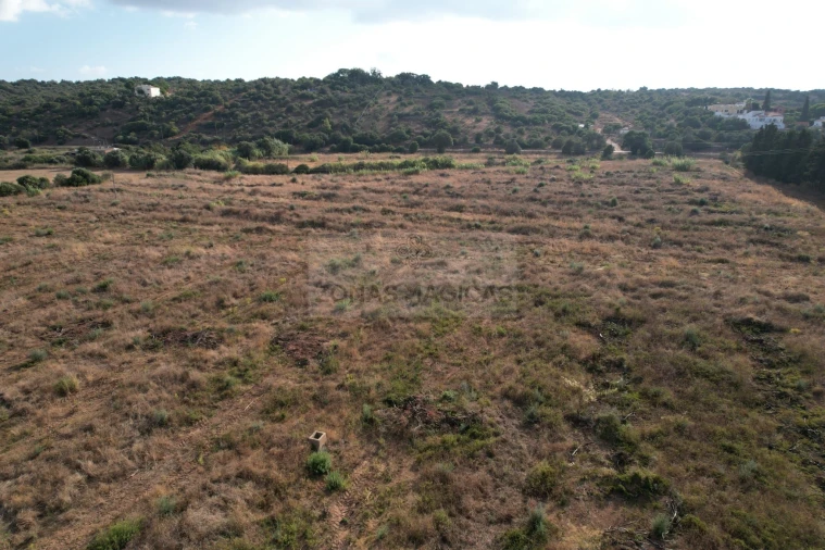 Terreno para Venda em Lagos (São Sebastião e Santa Maria) Foto 16