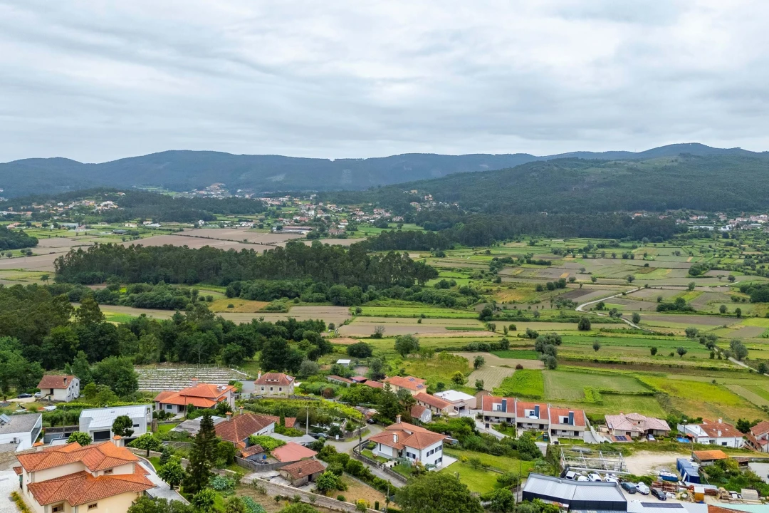Moradia T4 para Venda em Aldreu Foto 71