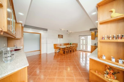 Moradia T4 para Venda em Aldreu