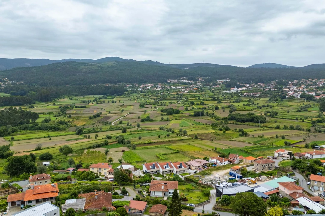 Moradia T4 para Venda em Aldreu Foto 70